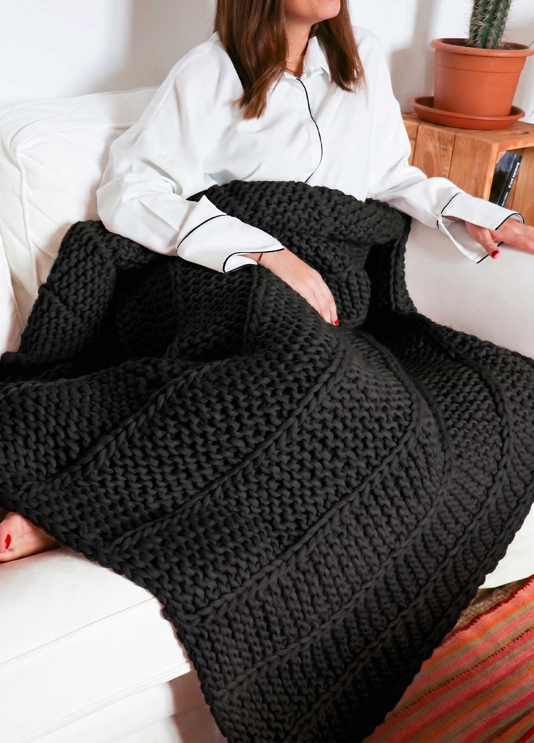 Medea Blanket Kit - Yummy Yarn Version